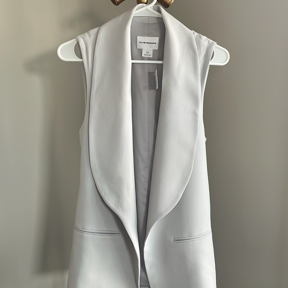 Club Monaco Light Grey Belted Vest - Picture 3 of 4